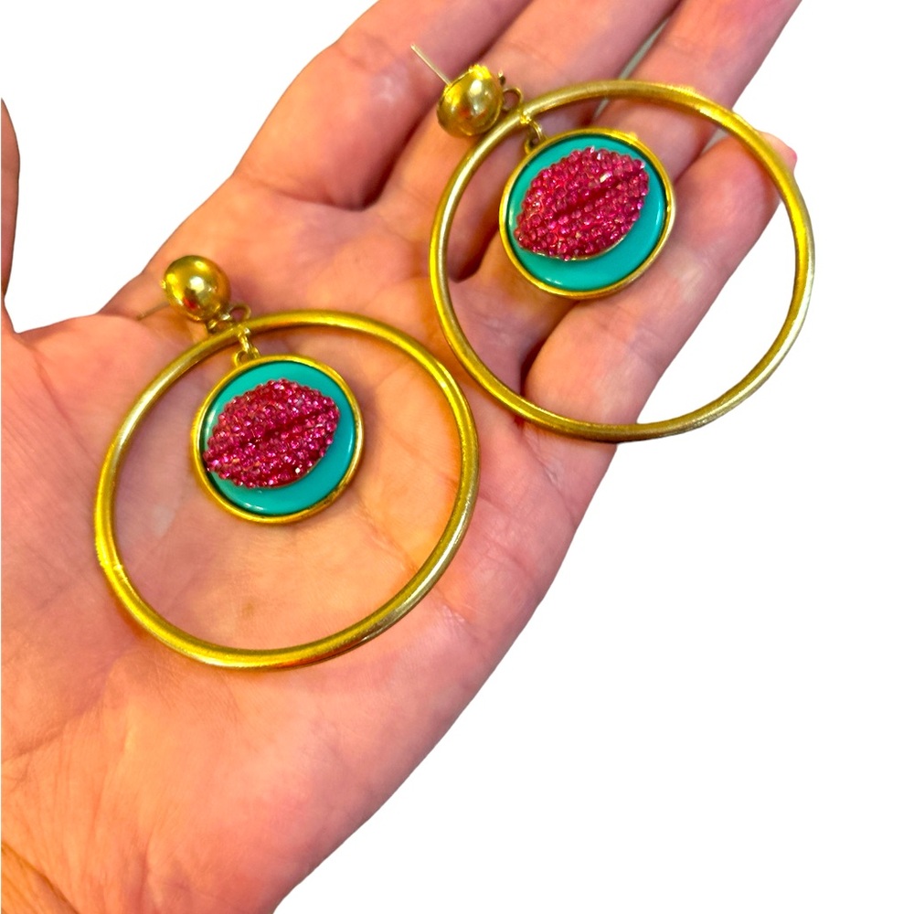 Betsey Johnson hoop lip rhinestone and enamel earrings super 🥰 cute